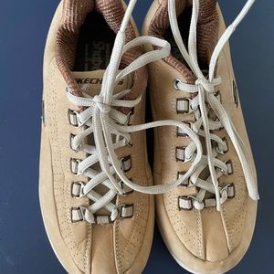 Skechers Optimize Shape Ups Women’s size 6 Tan SN 11801 Fitness shoes
